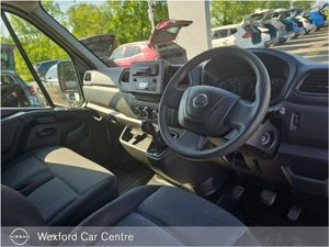 Nissan NV400 NV400 L2 H2 FWD 135 MY20 3DR €17,000 - Image 2