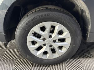 Dacia Duster COMFORT SMALL SERIES 5DR - Image 3
