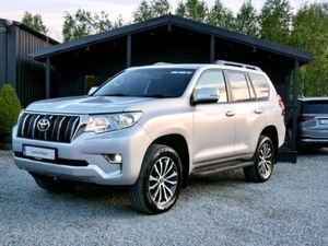 Toyota Land Cruiser LONG WHEEL BASE COMMERCIAL A/T - Image 3
