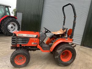 Kubota B2400 Compact Tractor - Image 4