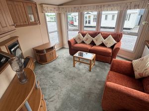 THIS HOME IS SPOTLESS AND ONE OTOUR BEST SELLERS - Image 4