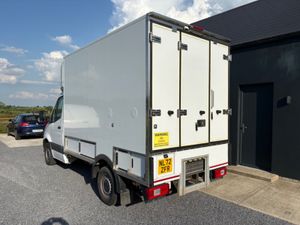 Mercedes-Benz Sprinter FRIDGE VAN - 315 PROGRESSIV - Image 4