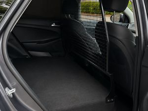 2020 Hyundai Tucson Commercial - Image 4