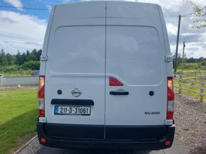 NISSAN NV400 2021' 135BHP - L3 H2 - Image 2