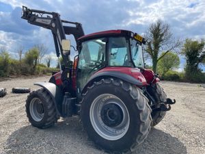 2018 Case Farmall 115C with Quicke Loadee - Image 3