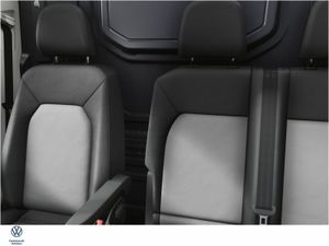 Volkswagen Crafter ** €658** Highline 140 bhp Auto - Image 4