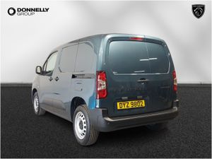 Peugeot Partner Standard Diesel Professional Plus - Image 2