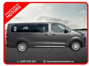 Toyota Proace VERSO SHUTTLE LWB - Image 3