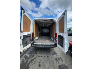 Ford Transit 350L TRND 2.0 130PS RWD 3DR - Image 3