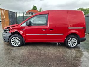 🚗2018 VW  Caddy 2.0 Tdi  Automatic - Image 4