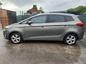 2014 Kia Carens  170km   7 seater - Image 2