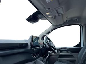 Ford Transit Custom LIMITED - Image 3