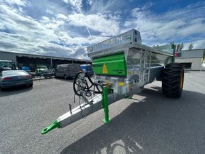 JOSKIN 9 TONNE MUCKSPREADER - Image 2