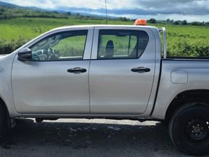 Toyota Hilux 2018 - Image 4