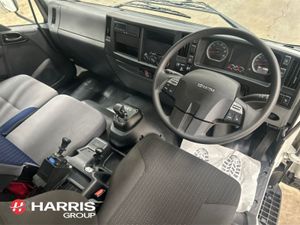 Isuzu NPR 11T F-Series - Image 2