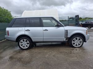 2009 Range Rover Vogue  TDv8  3.7  Automatic - Image 2