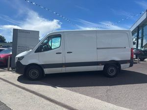 Mercedes-Benz Sprinter 319 MWB LOW ROOF SELECT AUT - Image 2