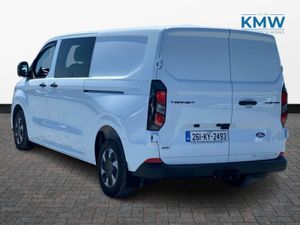 Ford Transit Custom 2.5 LWB Crew-Cab PHEV..6 Seate - Image 4