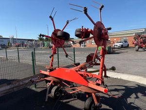 Kuhn 4 rotor Tedder - Image 4
