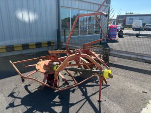 Lely Lotus 300 Tedder - Image 3