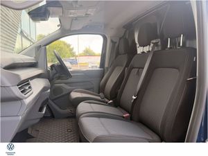 Volkswagen Transporter HIGHLINE LWB 170HP AUTOMATI - Image 4