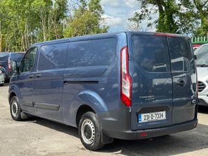 FORD TRANSIT CUSTOM LWB TREND “NEW WET BELT” 2023 - Image 4