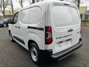 2025 Peugeot Partner Professional Plus 1.5 DSL - Image 4