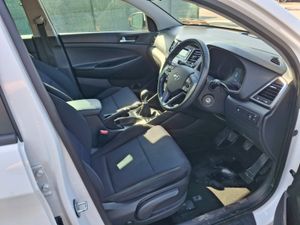 2016 Hyundai Tucson    1.7 Diesel - Image 4