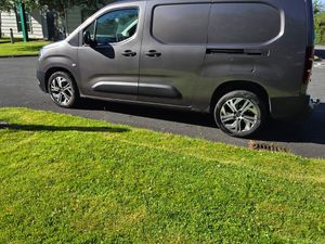Toyota Proace 2023 ( DOE and TAX ) - Image 3