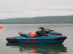 ⚫️Sea doo Wake Pro 2020 LOW HRS - Image 2