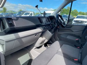 Volkswagen Crafter T 30 MWB 140HP MANUAL 6SPEED FW - Image 4