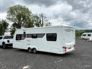 Sterling Eccles 6berth caravan - Image 4