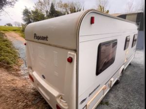 Bailey pageant fixed bed Caravan - Image 3