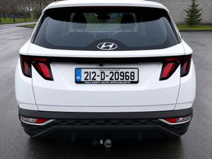 2021 Hyundai Tucson 77,000km - Image 4