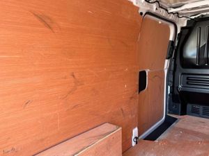 Ford Transit Custom TREND - Image 4