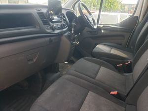 Ford Transit Custom 2023 - Image 4