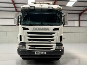 2013 SCANIA G400 8X2 BEAVERTAIL & PK40002-EH CRANE - Image 2