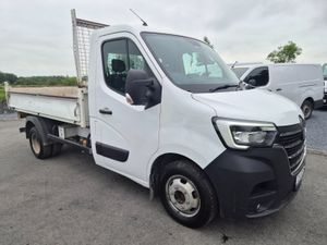 Renault Master 2021 2.3L Diesel Manual - Image 2