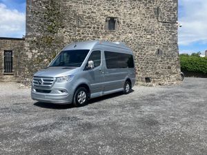 9-13 Seater Sprinter Minibus - Image 4