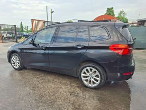 152 BMW 2 Series Automatic 7 seater - Image 4