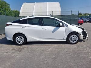 172 Toyota Prius Hybrid - Image 2