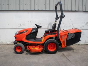 Used 2023 Kubota GR2120 Lawnmower - Image 3