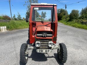 1975 Massey Ferguson 135 - Image 2