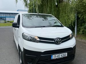Toyota Proace 2017 3 Seater Low mileage - Image 2