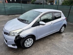 2012 Toyota Vitz Automatic 82km - Image 4