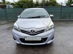 2012 Toyota Vitz Automatic 82km - Image 3