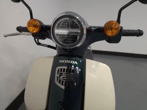 Honda Super Cub 50 - Image 4