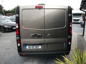 2018 Nissan NV300 - Image 4