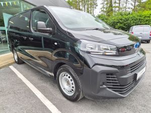 NEW Opel Vivaro 1.5L Diesel Manual - Image 2