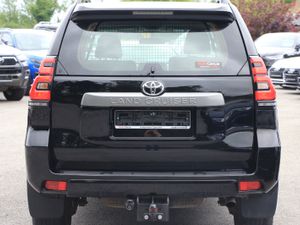 Landcruiser LWB* 2 Seat * Man * Low Kms - Image 4